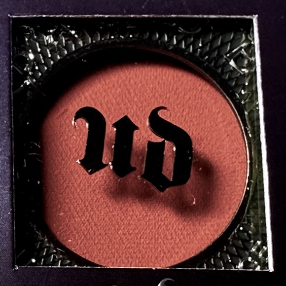 Urban Decay Eyeshadow .05 oz “SPIKE” - Picture 2 of 7